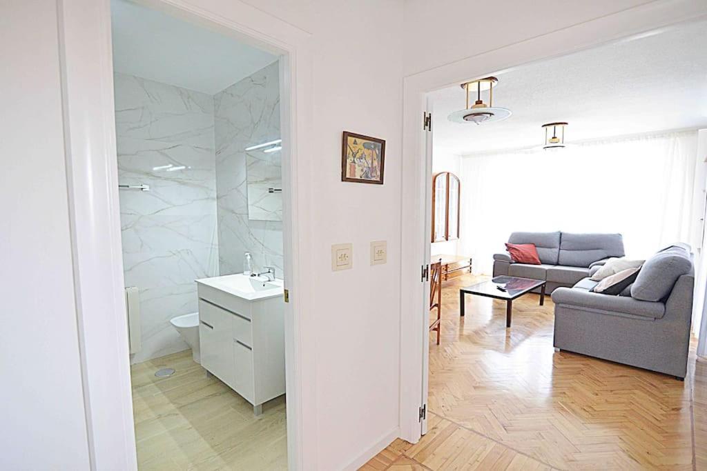 El Apartamento De Santa Pilar By Just Room Santander Exterior photo